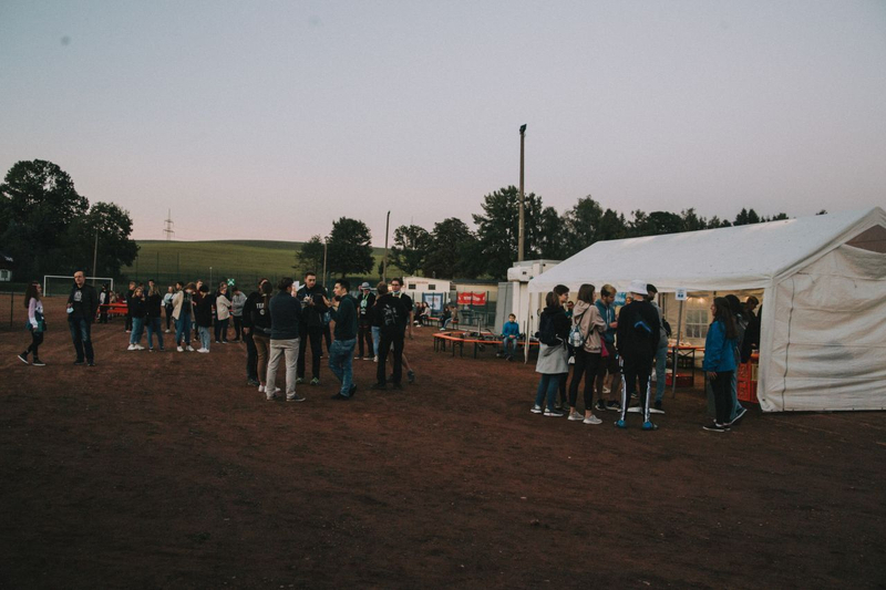 Blick auf das Festivalgelände (Link öffnet Bild vergrößert in einem Popupfenster)